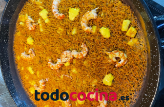 Fideuá sepia y gambones